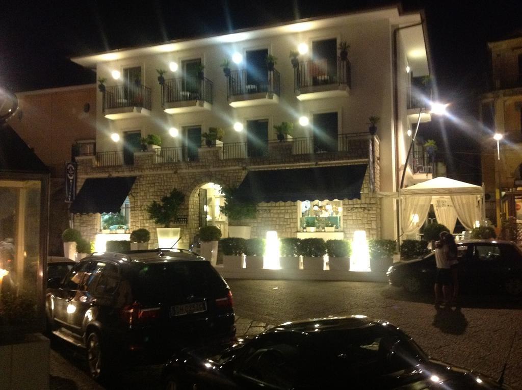 Le Ancore Hotel Vico Equense Εξωτερικό φωτογραφία