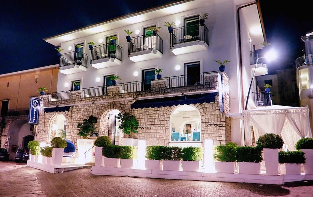 Le Ancore Hotel Vico Equense Εξωτερικό φωτογραφία